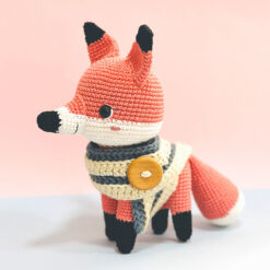 Raposa Amigurumi - Pronta Entrega
