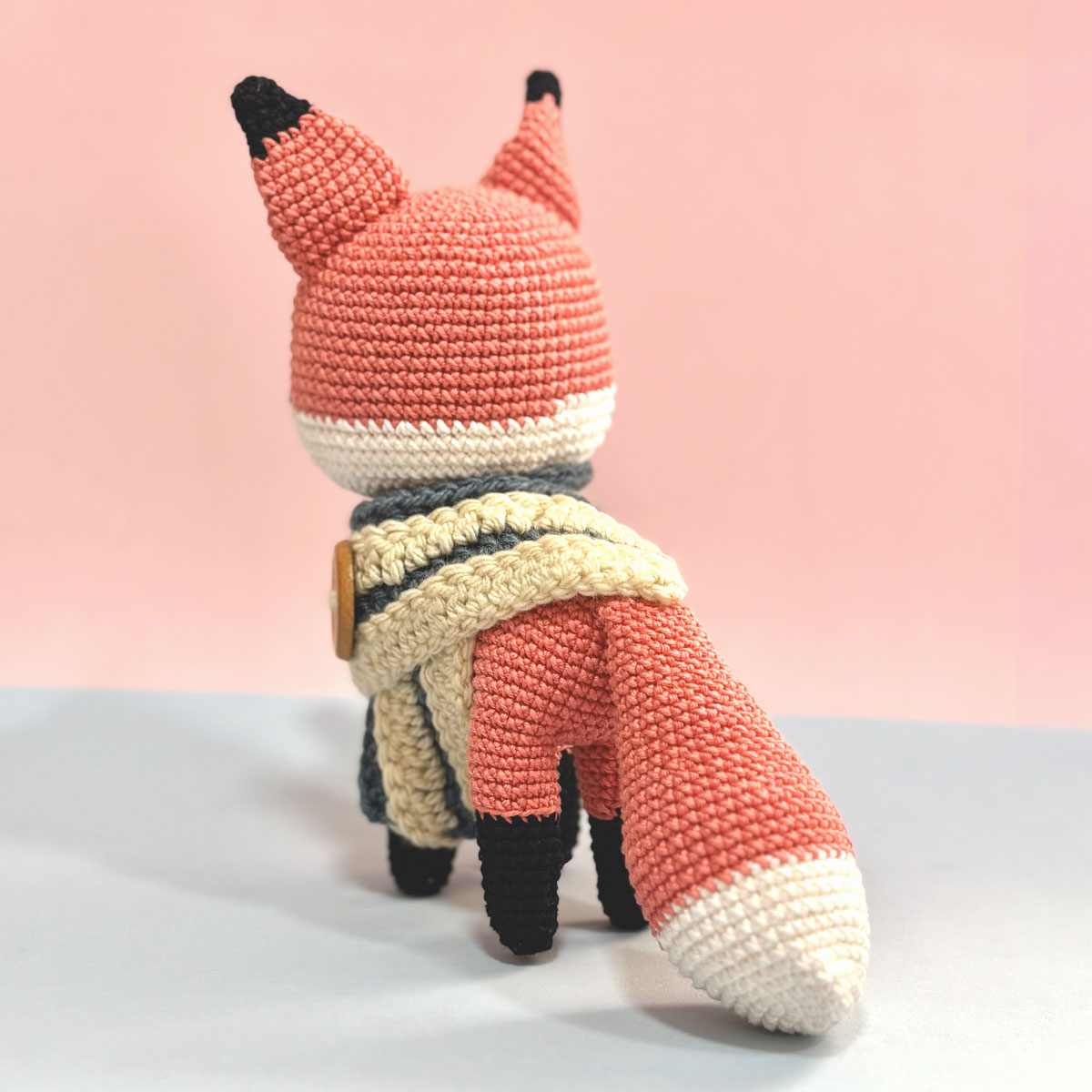 Raposa Amigurumi - Pronta Entrega - Imagem 3